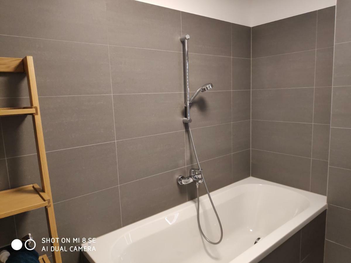 City Appartement Wien-Schwechat Dış mekan fotoğraf