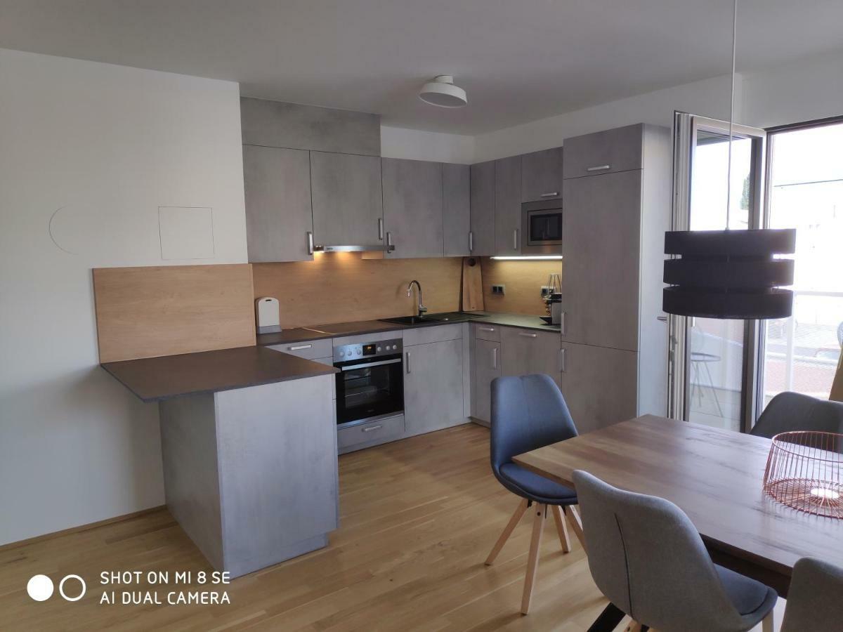 City Appartement Wien-Schwechat Dış mekan fotoğraf